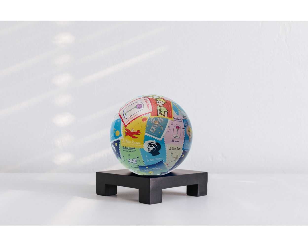 The Little Prince Memories Globe